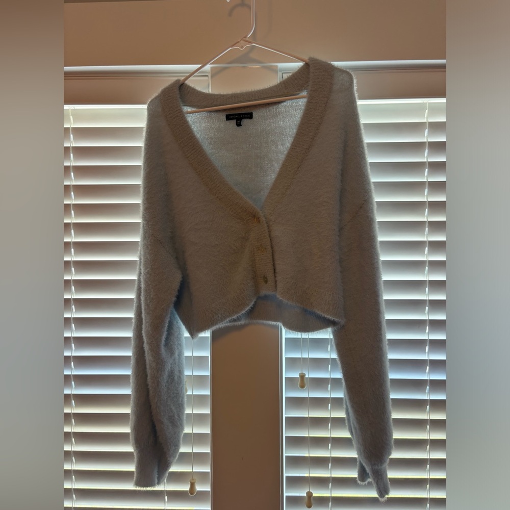 KENDALL AND KYLIE Cardigan